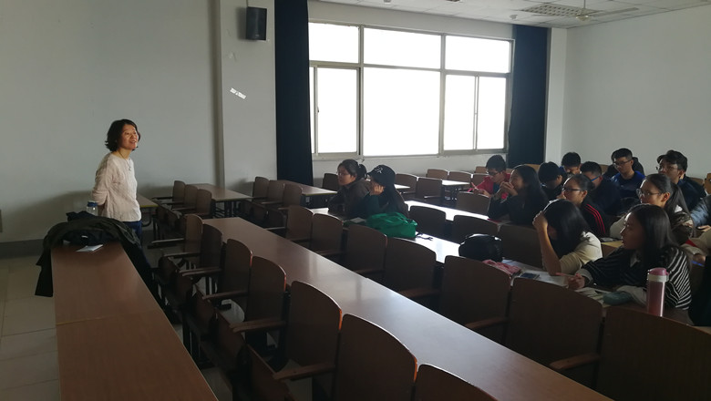 0317501“认识大学”主题班会_副本.jpg